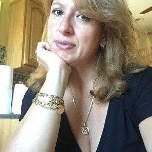 Meet your Posher, Rossana